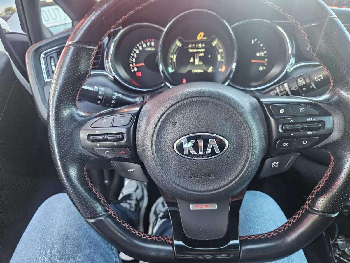 kia-ceed-2015-gasolina-1591cc