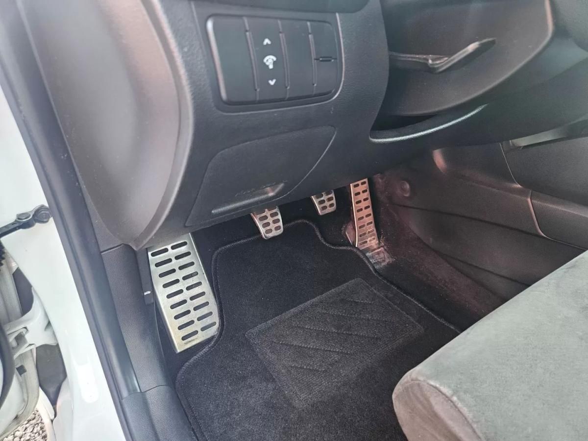 kia-ceed-2015-gasolina-1591cc
