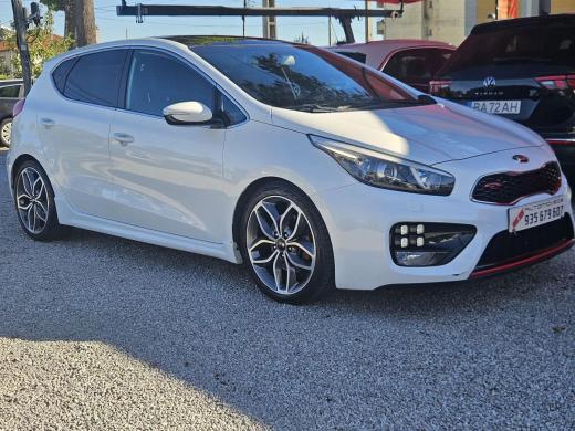 kia-ceed-2015-gasolina-1591cc