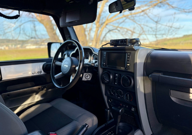 jeep-wrangler-2-8-4x4-2010-diesel-2777cc