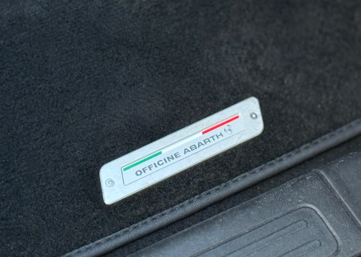 abarth-695c-1-4-t-rivale-175-2023-gasolina-1400cc