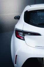 toyota-corolla-2020-hibrido-a-gasolina-1798cc