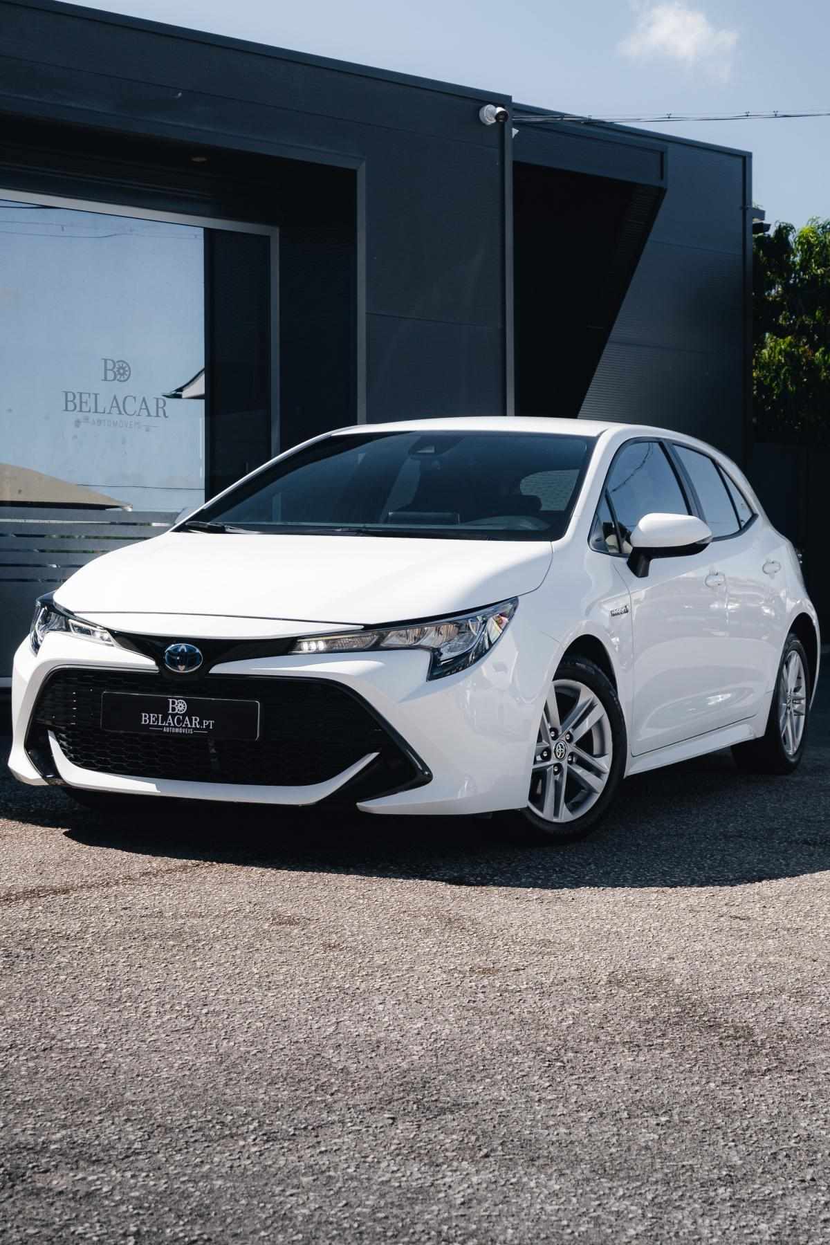 toyota-corolla-2020-hibrido-a-gasolina-1798cc