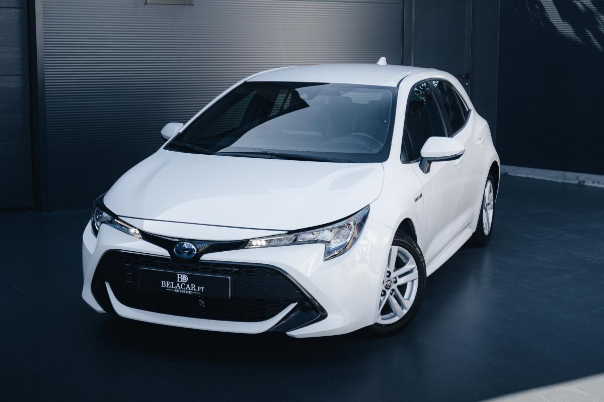 toyota-corolla-2020-hibrido-a-gasolina-1798cc
