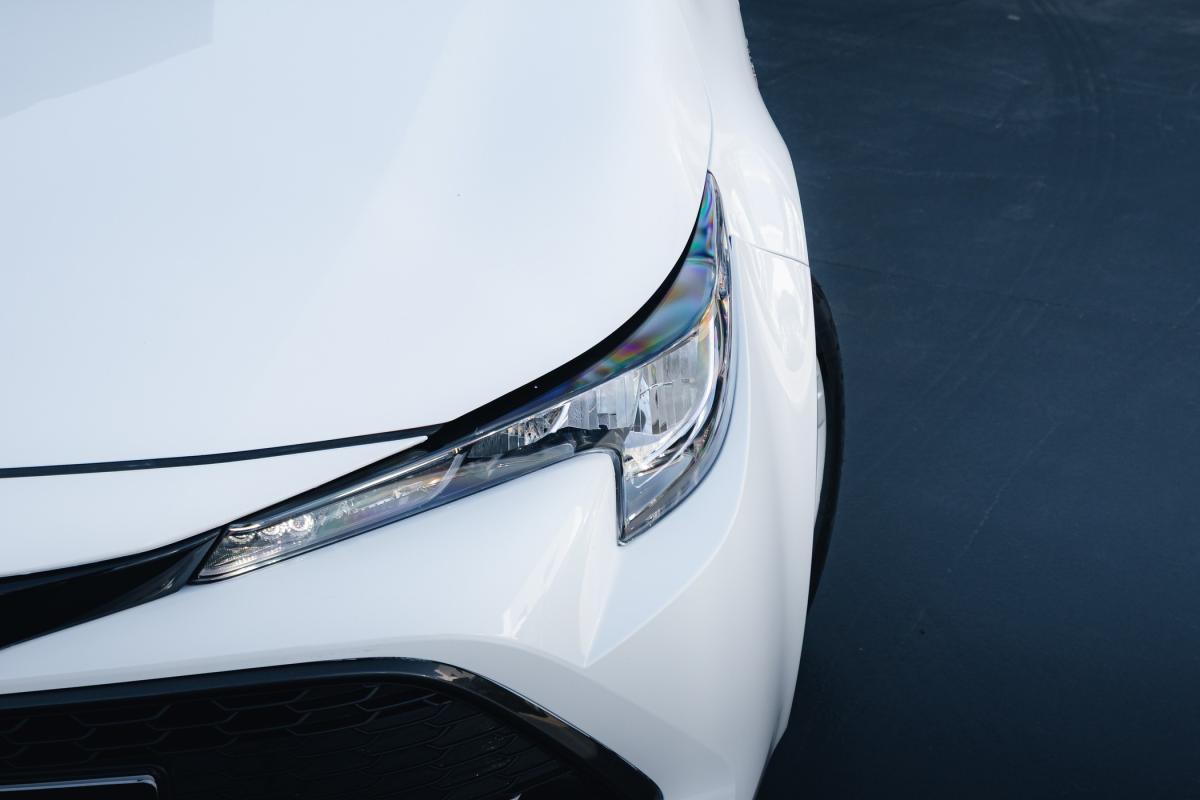 toyota-corolla-2020-hibrido-a-gasolina-1798cc