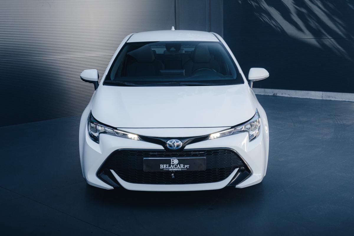 toyota-corolla-2020-hibrido-a-gasolina-1798cc