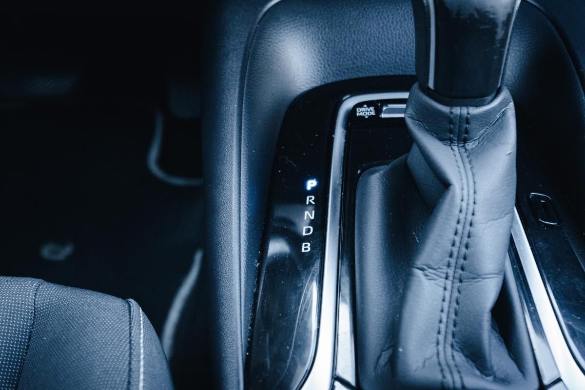 toyota-corolla-2020-hibrido-a-gasolina-1798cc