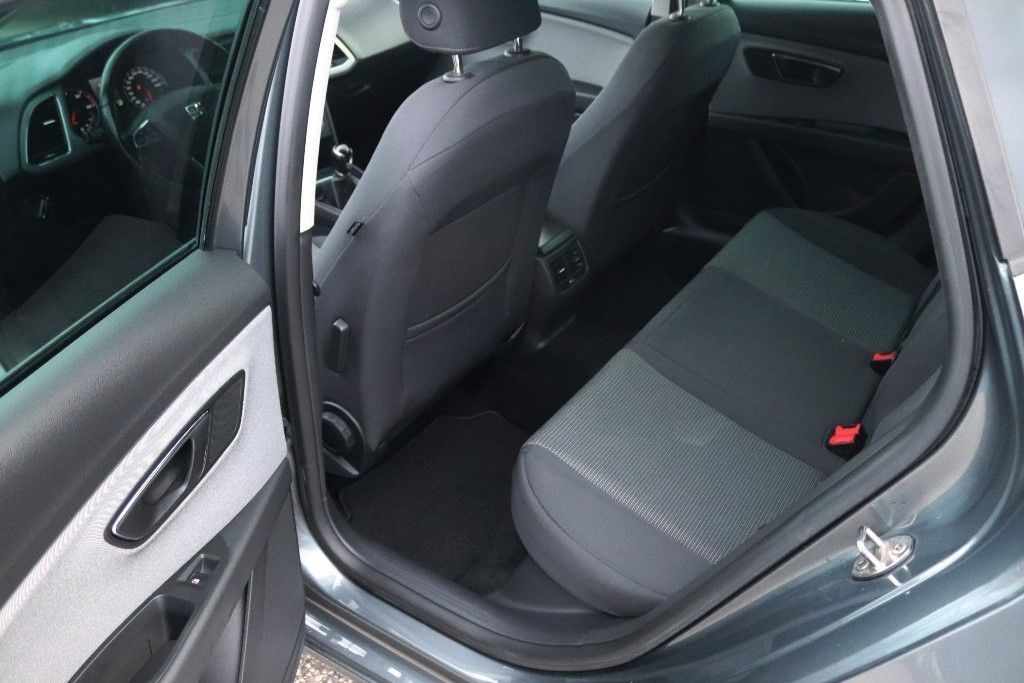 seat-leon-2018-diesel-1598cc