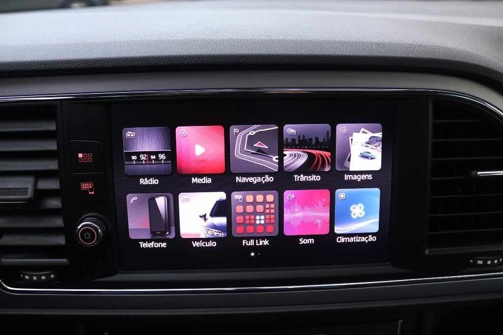 seat-leon-2018-diesel-1598cc