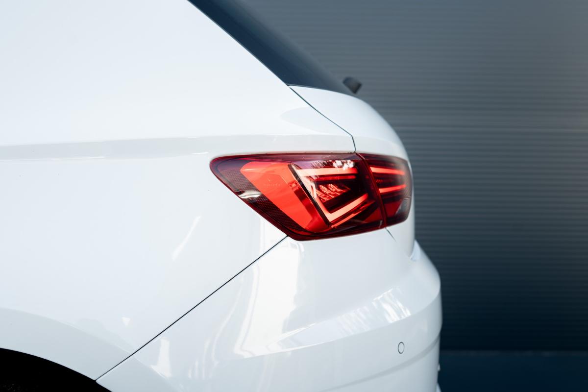 seat-leon-2018-diesel-1598cc