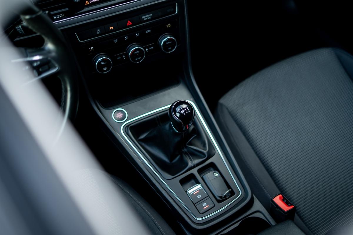 seat-leon-2018-diesel-1598cc