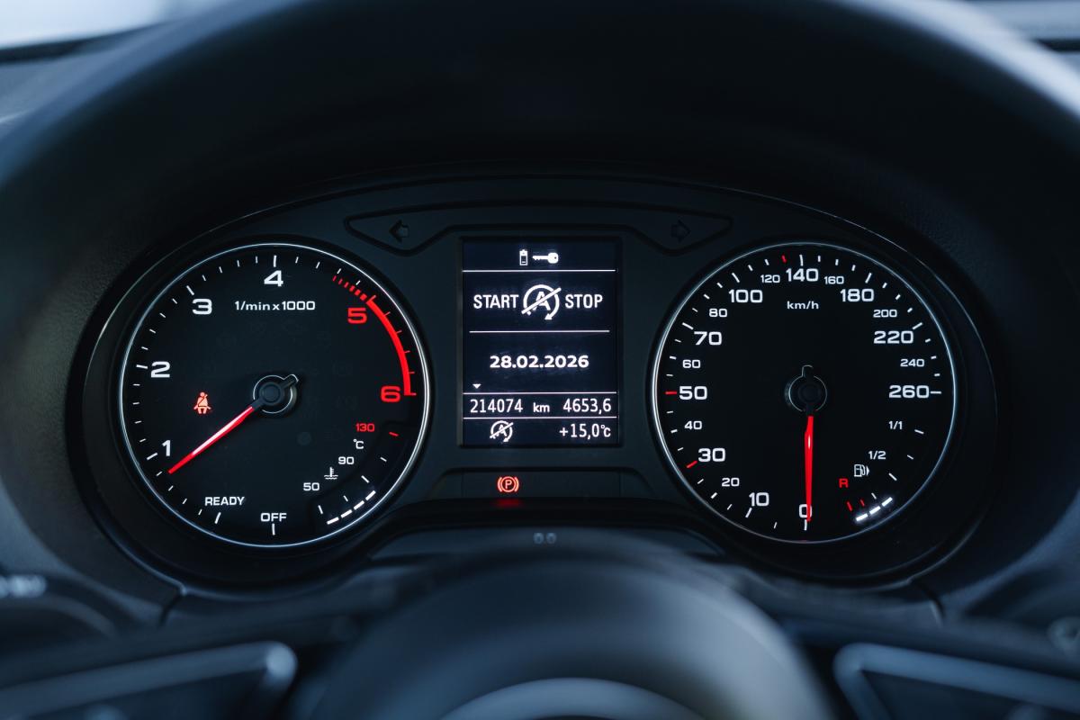 audi-a3-sportback-2019-diesel-1598cc