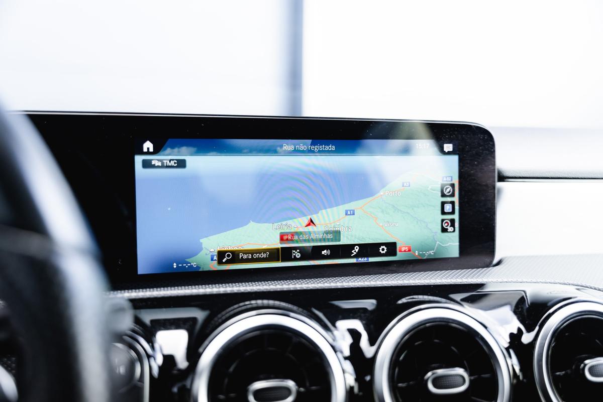 mercedes-benz-classe-a-2020-hibrido-a-gasolina-1332cc
