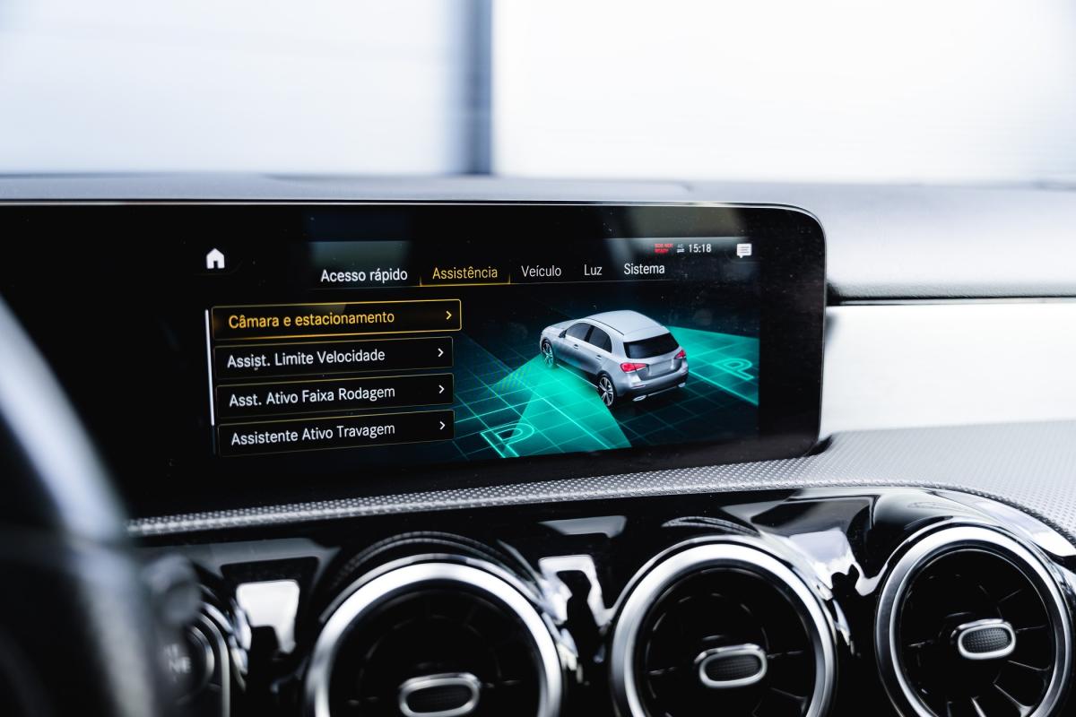 mercedes-benz-classe-a-2020-hibrido-a-gasolina-1332cc