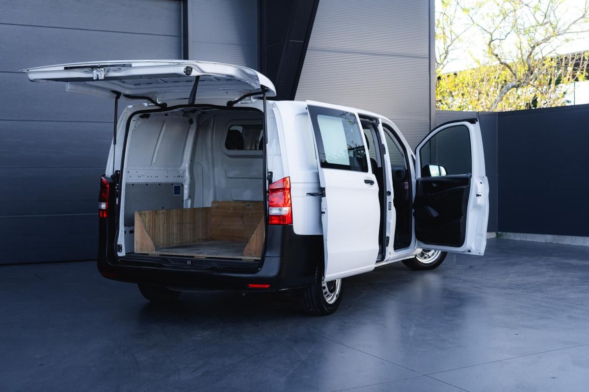 mercedes-benz-vito-2017-diesel-1598cc