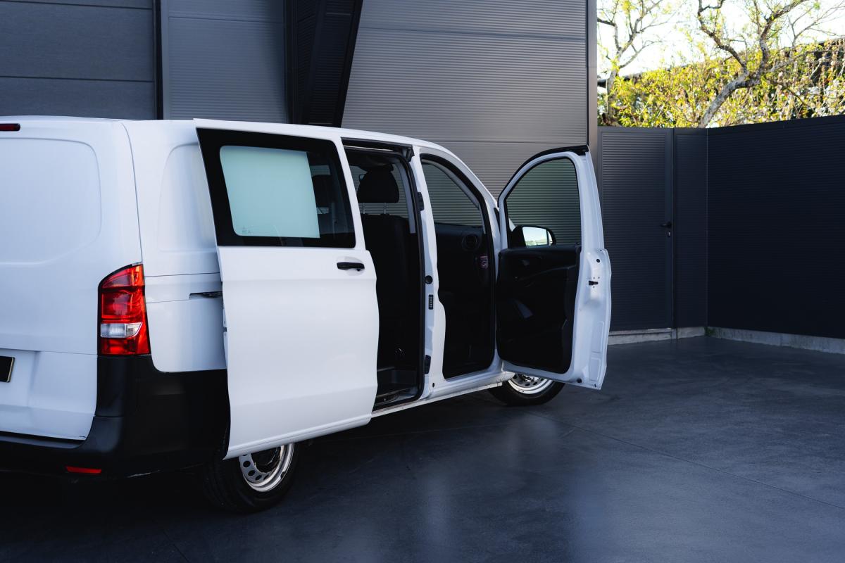mercedes-benz-vito-2017-diesel-1598cc