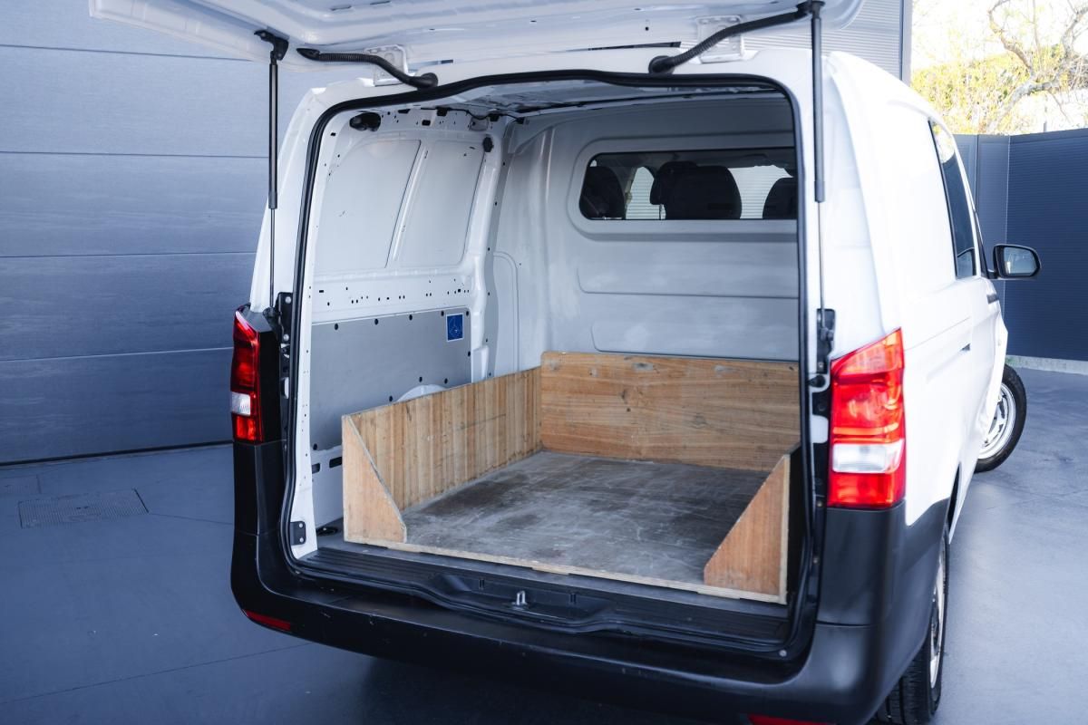 mercedes-benz-vito-2017-diesel-1598cc
