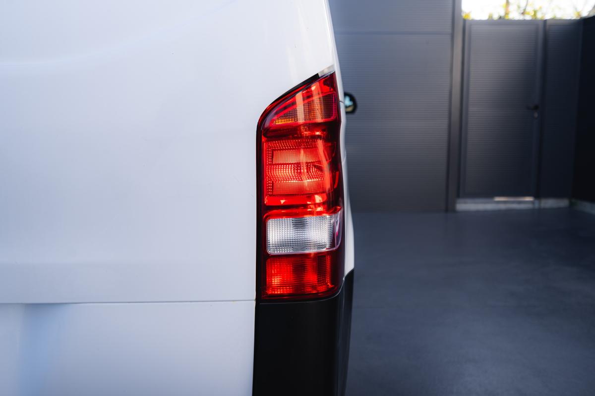 mercedes-benz-vito-2017-diesel-1598cc