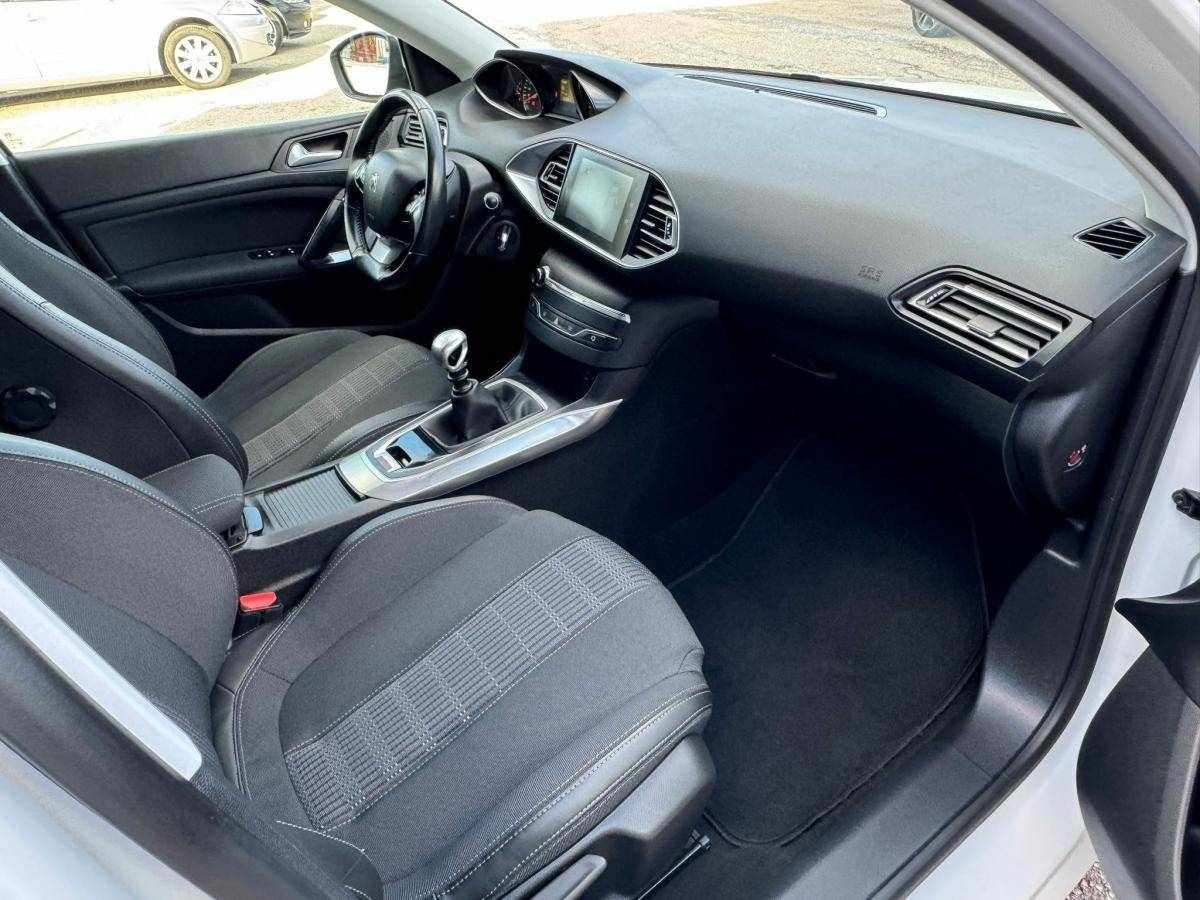peugeot-308-sw-2018-diesel-1499cc