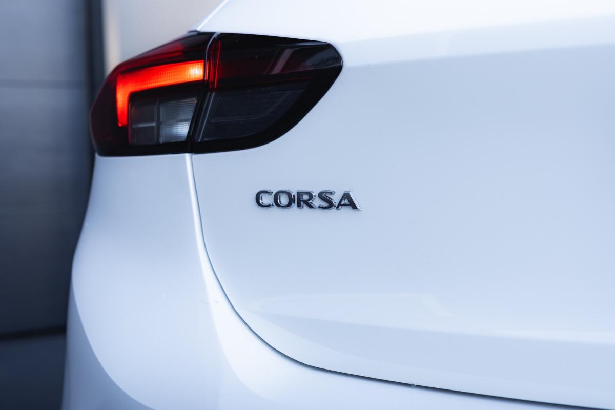 opel-corsa-2021-diesel-1499cc