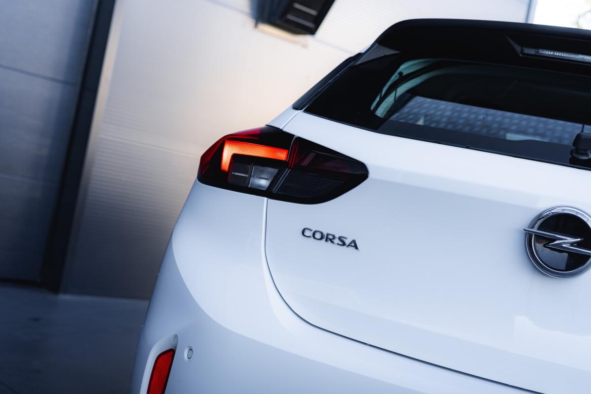 opel-corsa-2021-diesel-1499cc