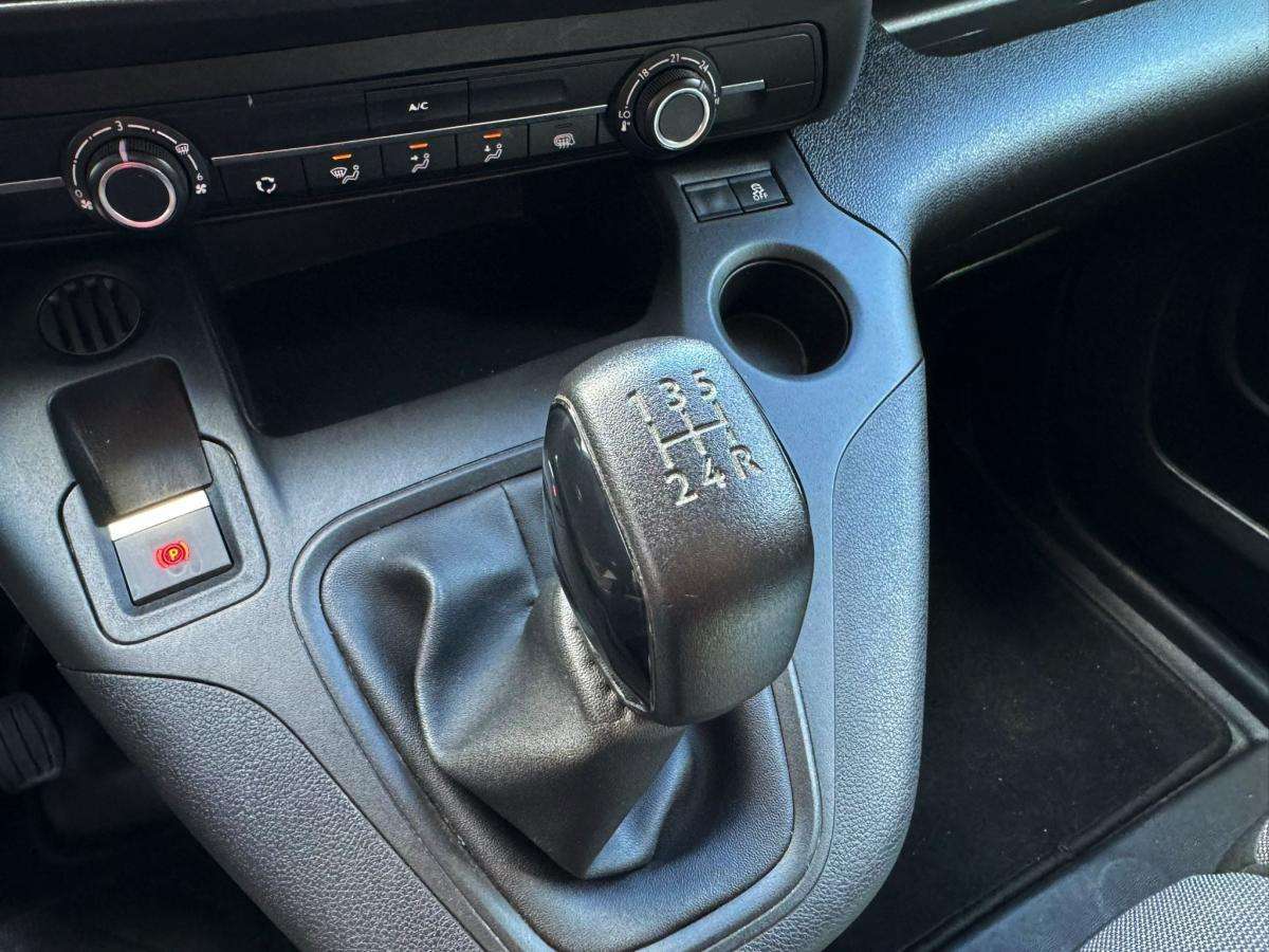 citroen-berlingo-2022-diesel-1499cc