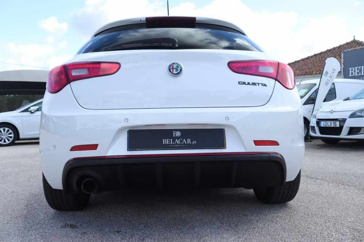 alfa-romeo-giulietta-2019-diesel-1598cc