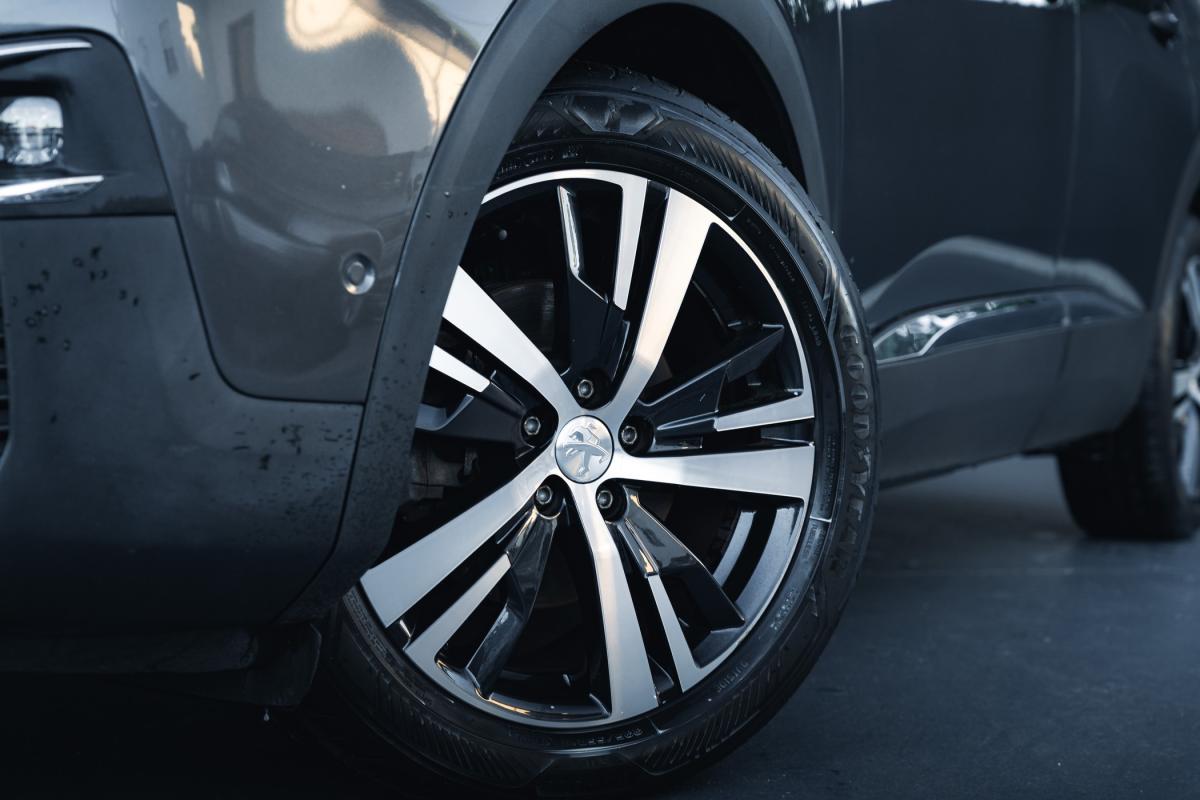 peugeot-3008-2019-diesel-1499cc