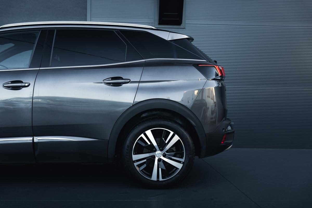peugeot-3008-2019-diesel-1499cc