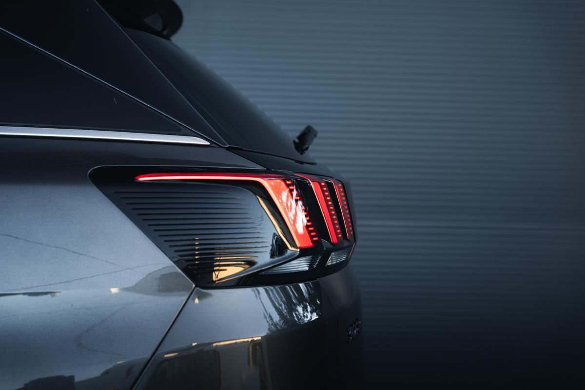 peugeot-3008-2019-diesel-1499cc