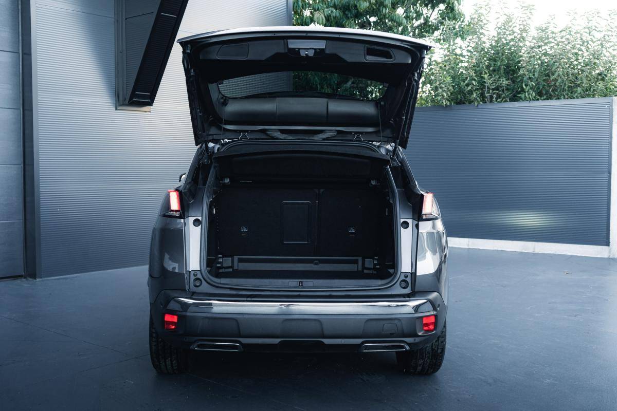 peugeot-3008-2019-diesel-1499cc