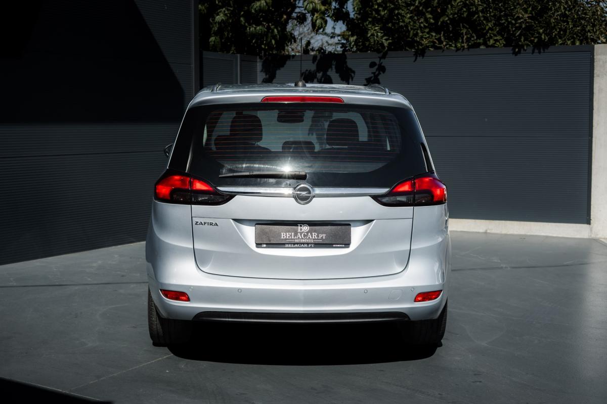 opel-zafira-2018-diesel-1598cc