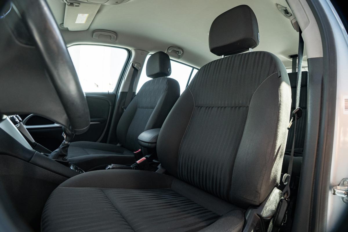 opel-zafira-2018-diesel-1598cc