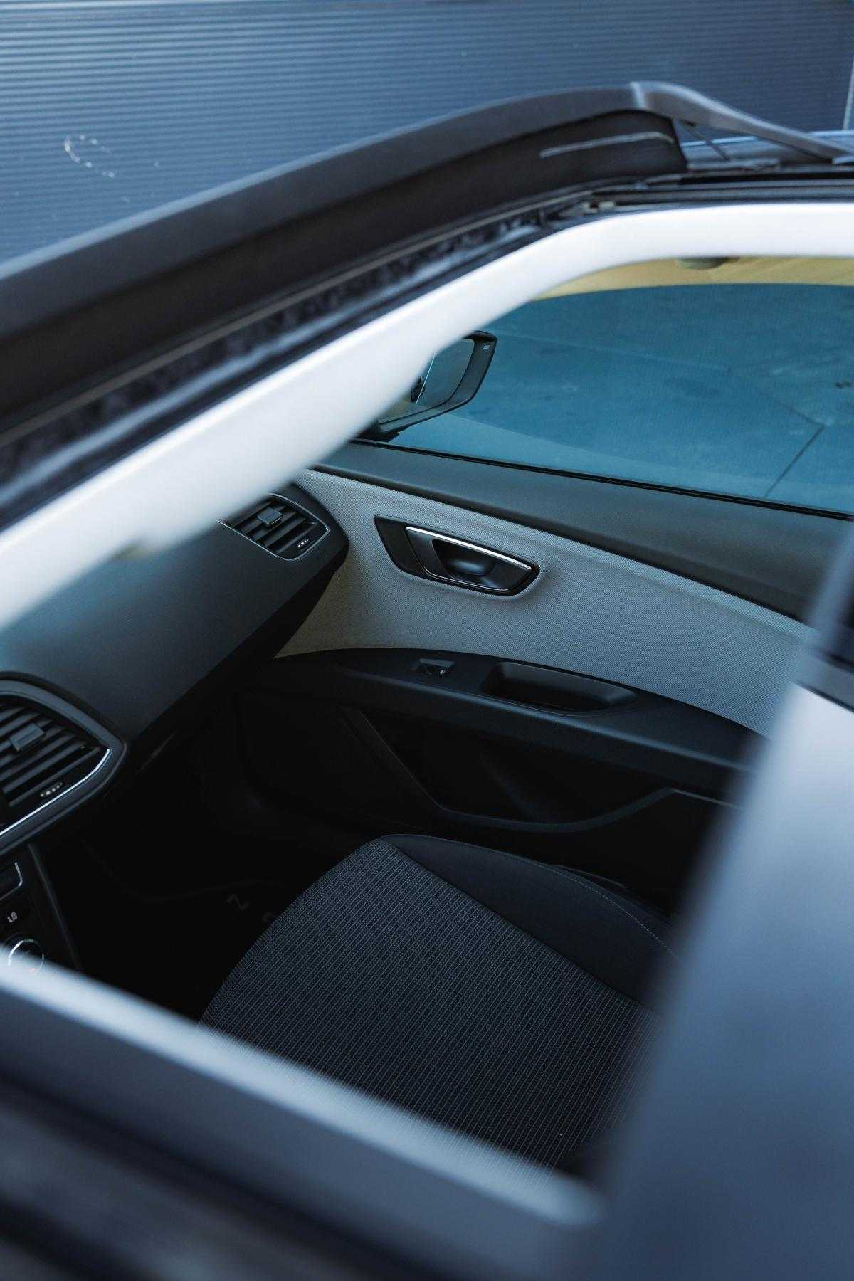 seat-leon-2019-diesel-1598cc