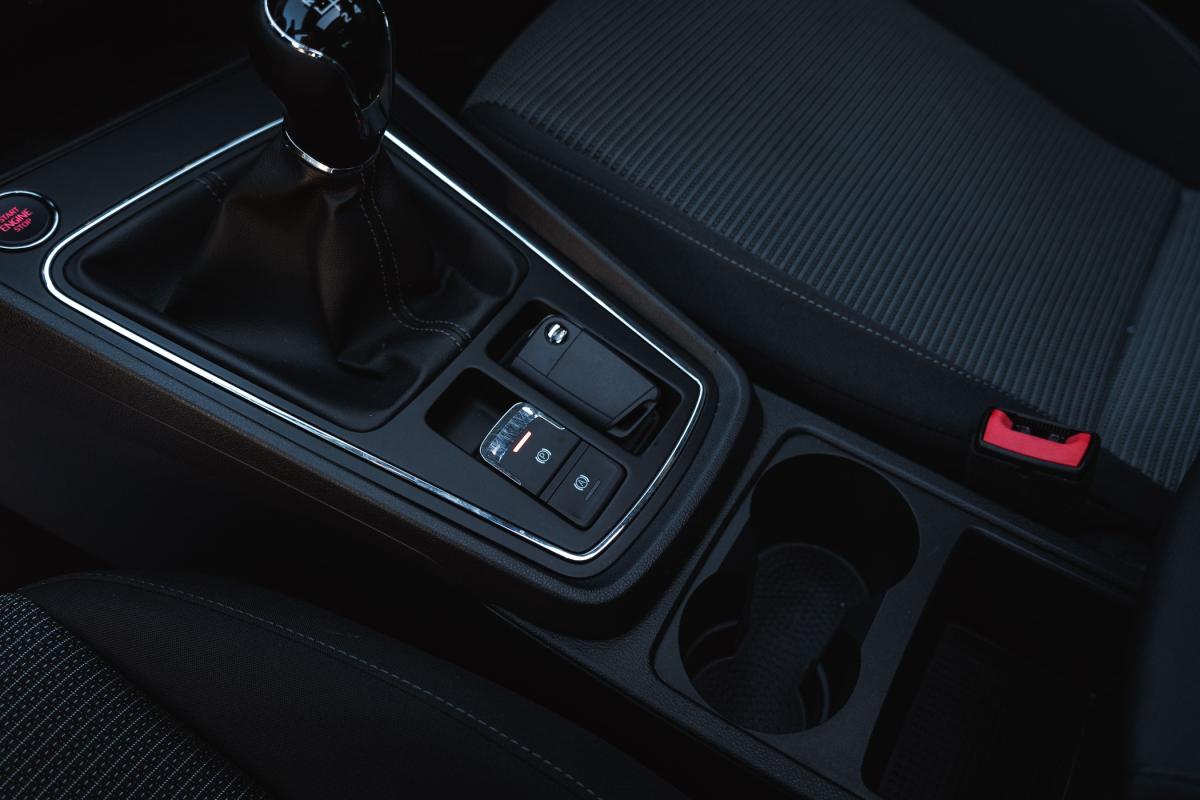 seat-leon-2019-diesel-1598cc