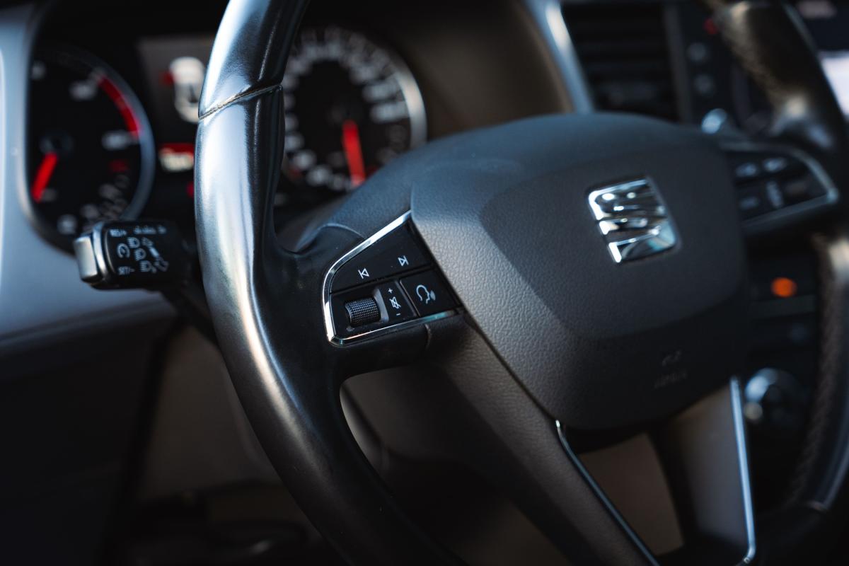 seat-leon-2019-diesel-1598cc