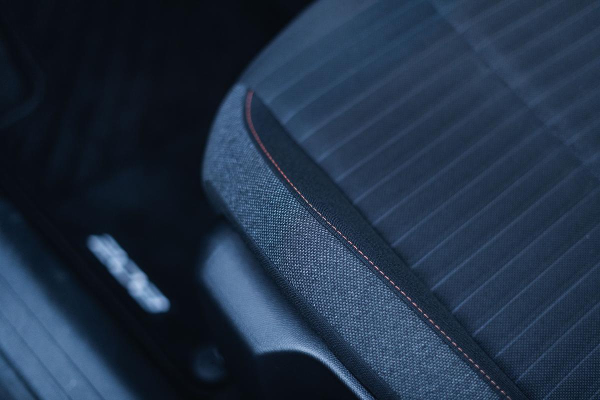 peugeot-208-2022-diesel-1499cc
