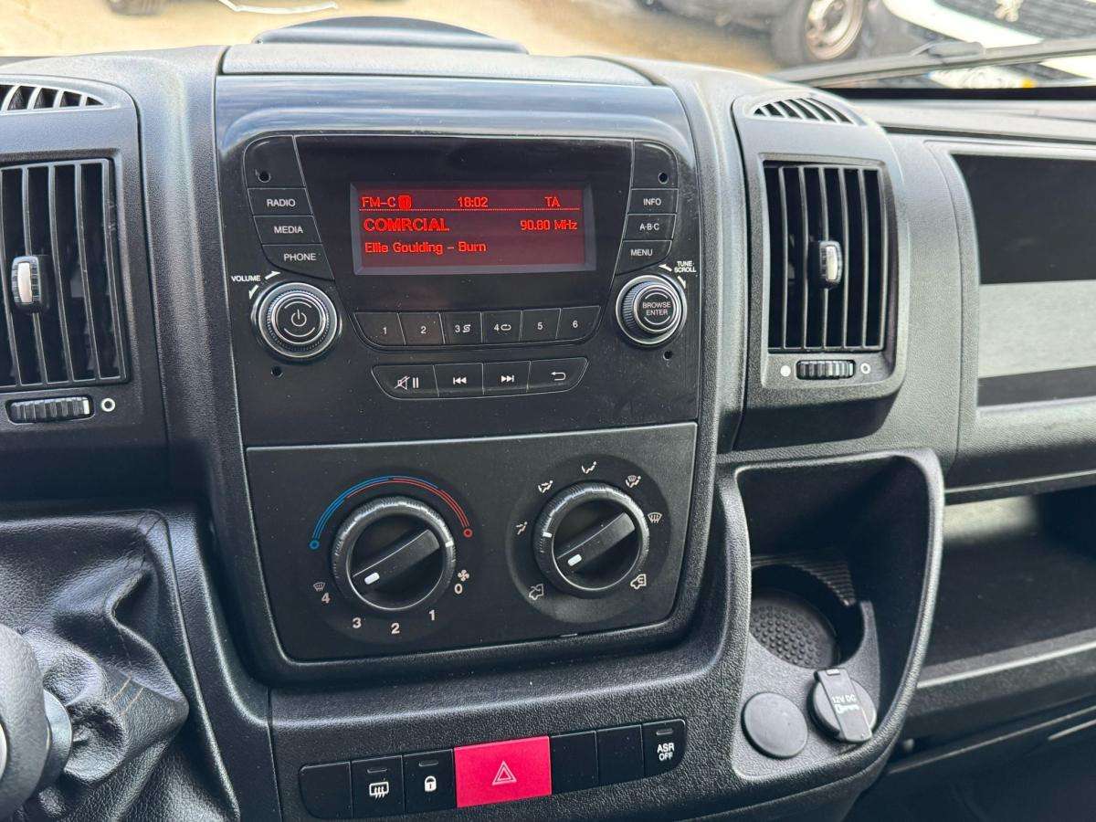 peugeot-boxer-2020-diesel-2179cc