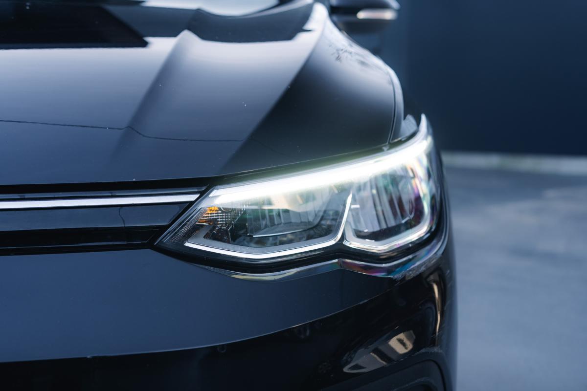 volkswagen-golf-2023-gasolina-999cc