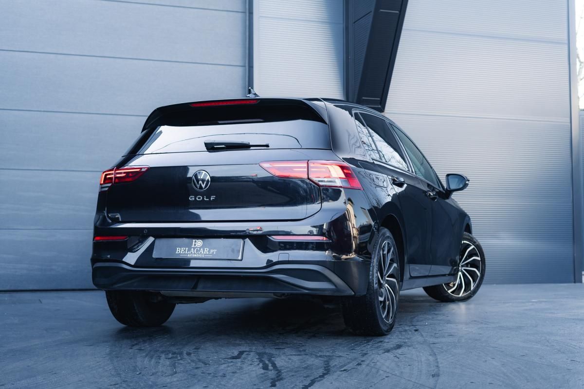 volkswagen-golf-2023-gasolina-999cc