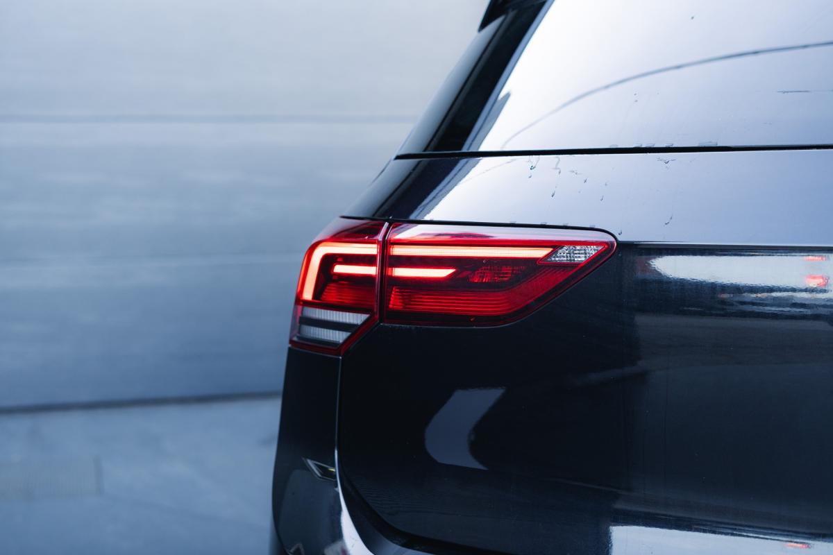 volkswagen-golf-2023-gasolina-999cc