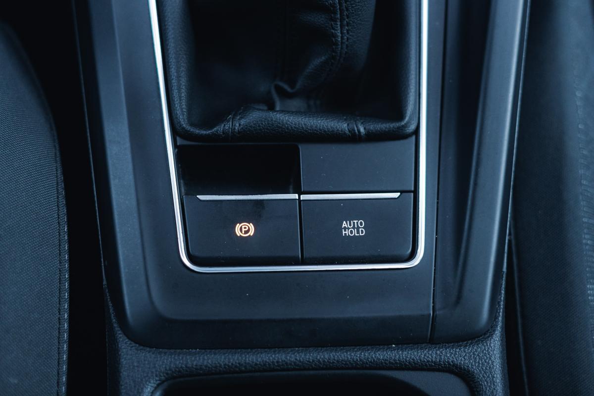 volkswagen-golf-2023-gasolina-999cc