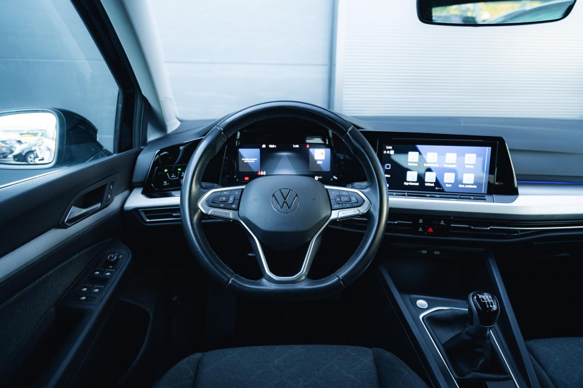 volkswagen-golf-2023-gasolina-999cc