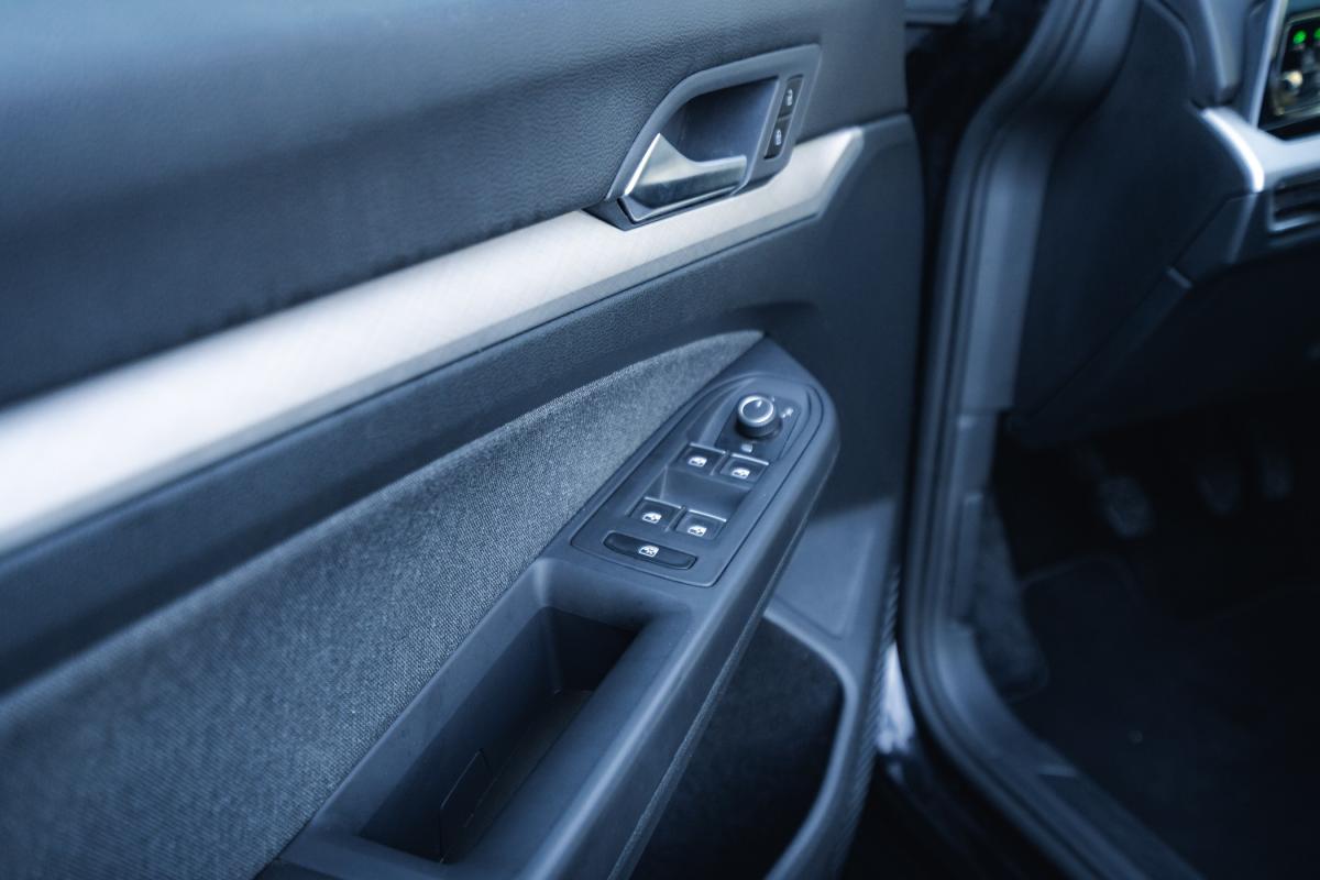 volkswagen-golf-2023-gasolina-999cc