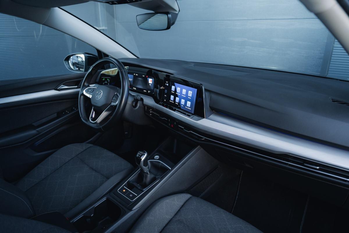 volkswagen-golf-2023-gasolina-999cc
