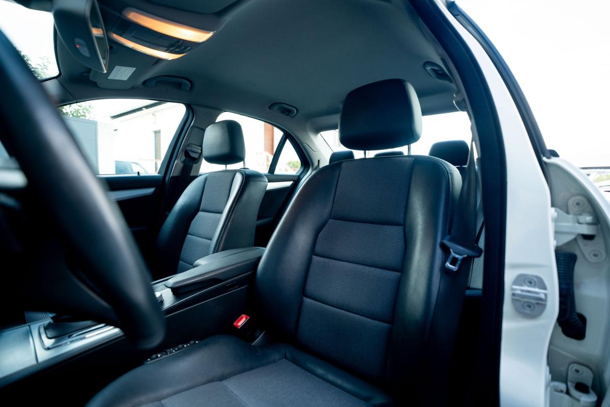 mercedes-benz-classe-c-2008-diesel-2148cc