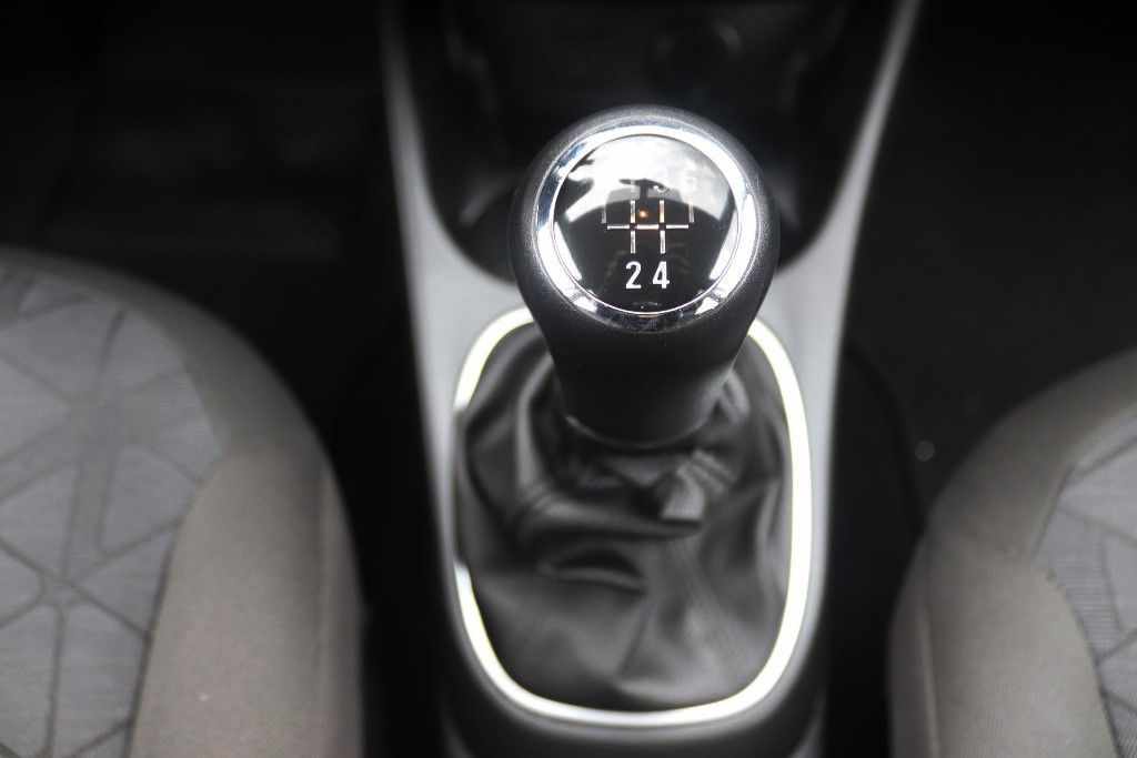 opel-corsa-2019-gasolina-1229cc