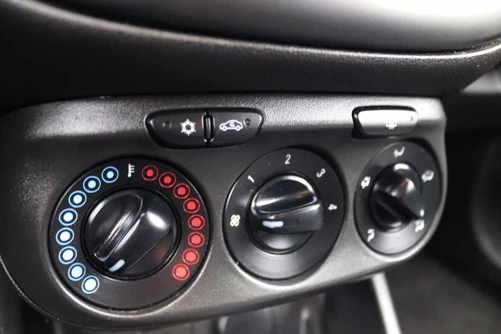 opel-corsa-2019-gasolina-1229cc
