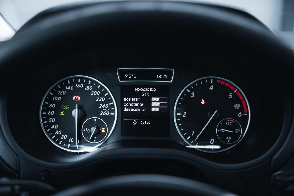 mercedes-benz-classe-b-2012-diesel-1796cc