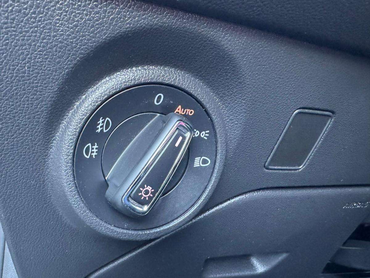seat-leon-st-2019-diesel-1598cc